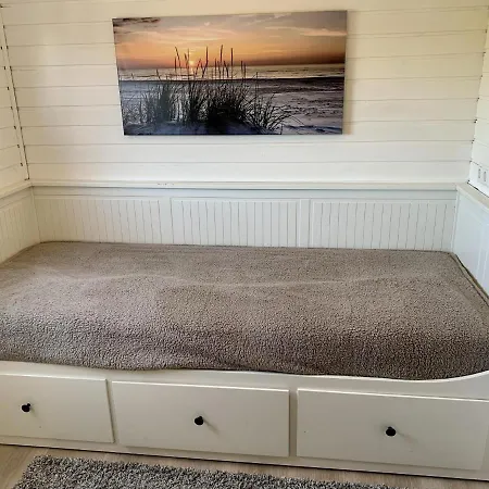 Holiday home Muckelbude Bedekaspel